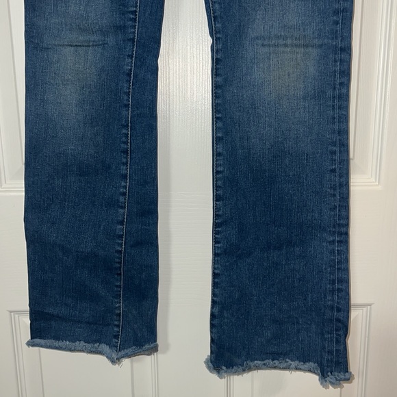 Free People Denim Jeans Women’s Size 28 Bootcut Blue Jeans with Frayed Hems - Picture 6 of 12